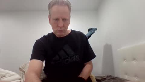 gamerboy200 online show from March 1, 10:53 pm