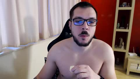 GangstaLover online show from January 12, 5:44 am