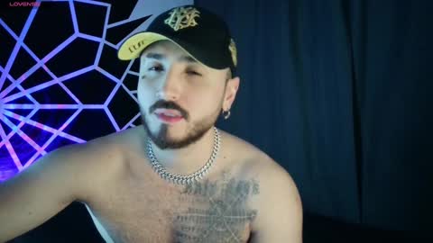 Snapshot of garbel09 chatting on January 12, 6:49 am Chris Dont forget to gift me thumb up Its very important to me and makes me happy AF online show from January 12, 6:49 am