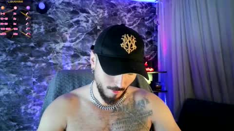 Snapshot of garbel09 chatting on March 12, 6:29 am Chris Dont forget to gift me thumb up Its very important to me and makes me happy AF online show from March 12, 6:29 am
