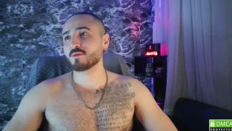 Snapshot of garbel09 chatting on December 28, 7:00 am Chris Dont forget to gift me thumb up Its very important to me and makes me happy AF online show from December 28, 7:00 am