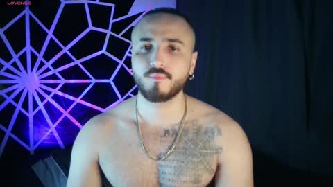 Snapshot of garbel09 chatting on January 18, 6:53 am Chris Dont forget to gift me thumb up Its very important to me and makes me happy AF online show from January 18, 6:53 am