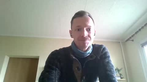 Garfield online show from December 4, 12:14 pm