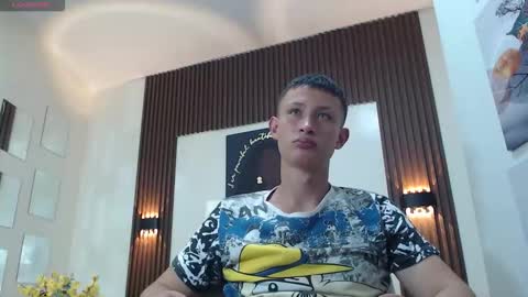 Snapshot of garuo_18 chatting on October 25, 4:58 am garuo_18 online show from October 25, 4:58 am