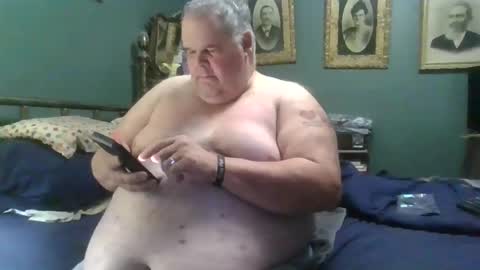 Kenny online show from January 8, 6:24 pm