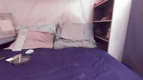 gayrobbin online show from October 10, 5:07 pm