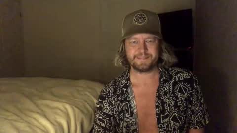 Snapshot of gcsurfer81 chatting on September 19, 8:59 am gcsurfer81 online show from September 19, 8:59 am