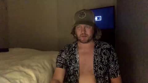Snapshot of gcsurfer81 chatting on September 10, 9:52 am gcsurfer81 online show from September 10, 9:52 am