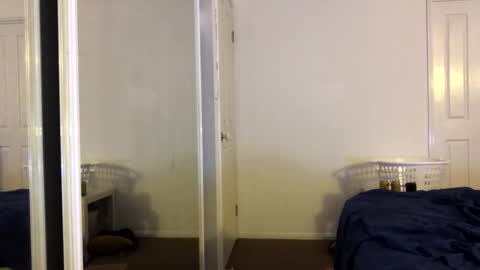 gcsurfer81 online show from January 10, 9:24 am