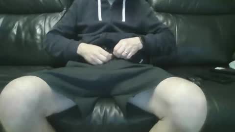 Snapshot of geeezer64 chatting on March 12, 10:50 pm geeezer64 online show from March 12, 10:50 pm