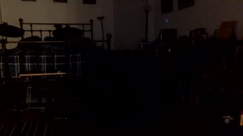 geetarluvver online show from March 19, 1:20 am