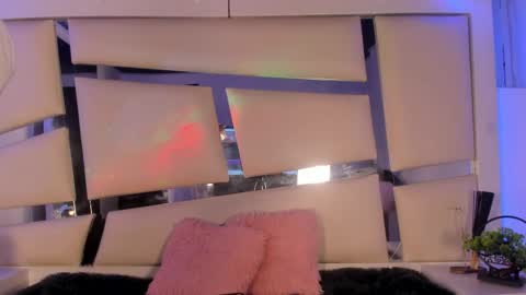 genesis_js online show from November 30, 5:31 am