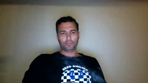 Snapshot of genteldevil chatting on October 18, 10:26 pm genteldevil online show from October 18, 10:26 pm