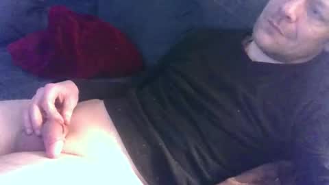 German33FFM1 online show from February 3, 7:30 pm