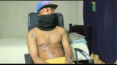Snapshot of ghettolife2020 chatting on February 9, 3:22 am ghettolife2020 online show from February 9, 3:22 am