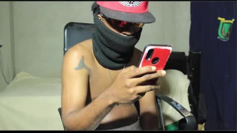 Snapshot of ghettolife2020 chatting on February 1, 12:26 pm ghettolife2020 online show from February 1, 12:26 pm