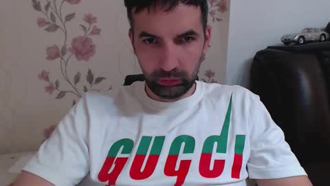 Gianni online show from April 6, 1:23 pm