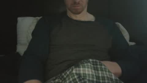 Snapshot of gingerjay2484 chatting on February 9, 1:14 pm gingerjay2484 online show from February 9, 1:14 pm
