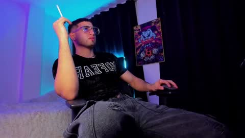 GIOMAR REYES online show from January 26, 3:06 am