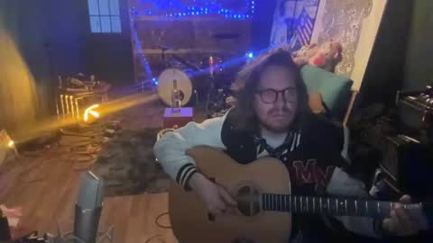 Gypsy Unicorn online show from April 25, 12:30 pm