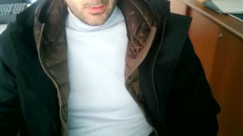 giuseppevai1 online show from February 25, 9:10 am