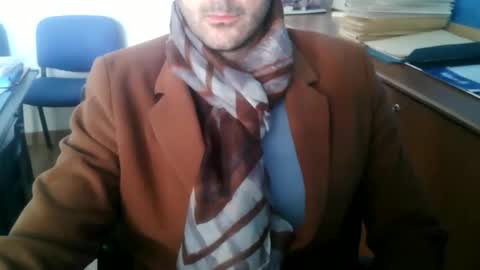 giuseppevai1 online show from December 18, 9:16 am