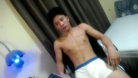 glenndou_daxs online show from September 17, 4:57 am