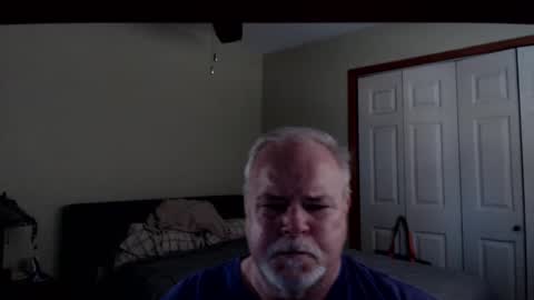 gmctruckguy online show from November 3, 8:10 pm