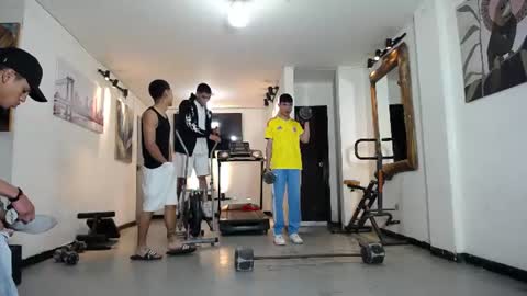 THOMAS AND DAMIAND online show from July 23, 1:19 pm