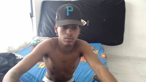 god_chinolatino online show from June 10, 5:13 pm