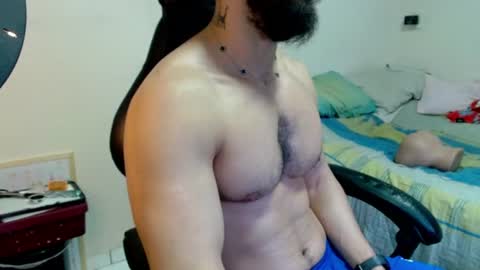 god hunkules online show from July 7, 4:44 pm