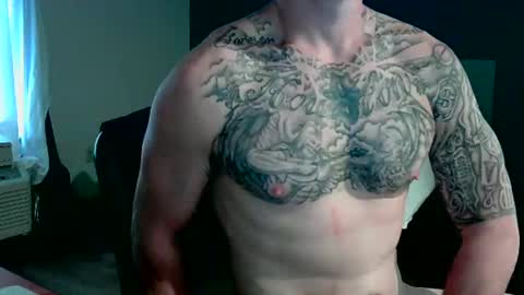 goinwild8900 online show from December 18, 6:35 pm