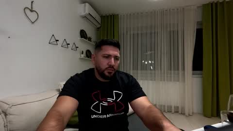 gold_alpha_boy online show from October 5, 8:02 pm