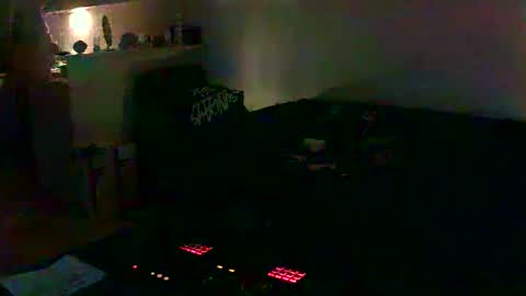 goldyguy011 online show from June 7, 10:44 am