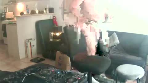 goldyguy011 online show from June 10, 4:58 am
