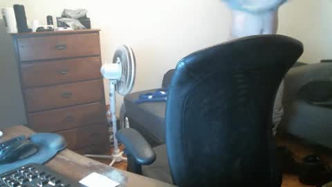 goleafzgo online show from December 8, 10:57 pm