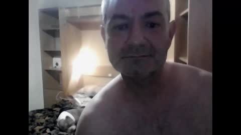 Snapshot of gonzalobilbaogon chatting on December 23, 5:06 am gonzalo online show from December 23, 5:06 am
