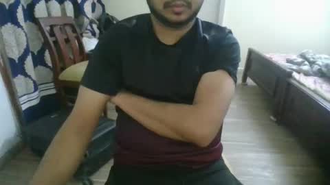 Snapshot of goodfucker3252 chatting on December 31, 8:34 pm Arab Pronstar online show from December 31, 8:34 pm