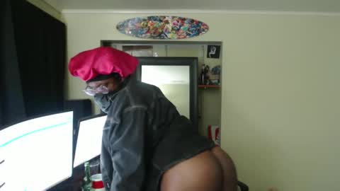 gothchocolate online show from March 31, 6:26 am