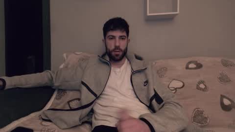 gottalovelatinas online show from February 16, 6:39 pm