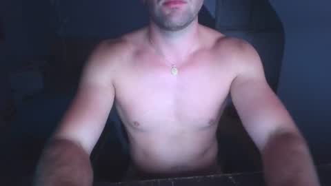 goura2000 online show from August 1, 1:59 am
