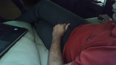 Snapshot of grey_stud chatting on February 19, 5:38 am Grey Stud online show from February 19, 5:38 am