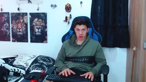 griego01 online show from February 24, 4:36 pm