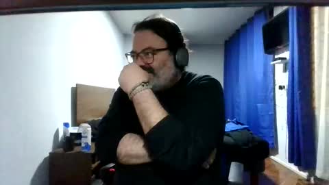 Snapshot of griegozorbatos chatting on October 22, 3:10 am griegozorbatos online show from October 22, 3:10 am