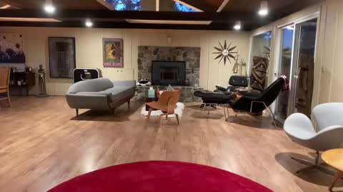 groovycouvie online show from March 8, 2:21 am