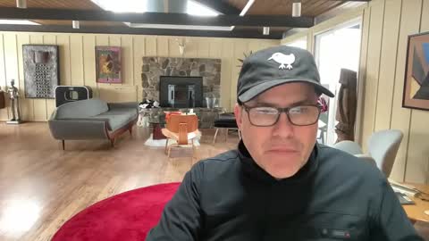 groovycouvie online show from February 15, 9:28 pm