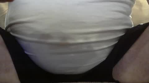 GrrGuy1 online show from December 4, 3:37 am