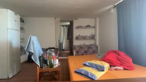 guardiannif_ online show from February 24, 12:28 pm