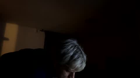 guardiannif_ online show from February 18, 9:31 pm