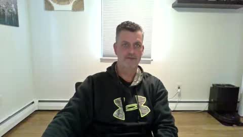 gudguy2025 online show from December 4, 3:19 pm